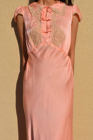 1930s Peach Silk Collared Slip Dress