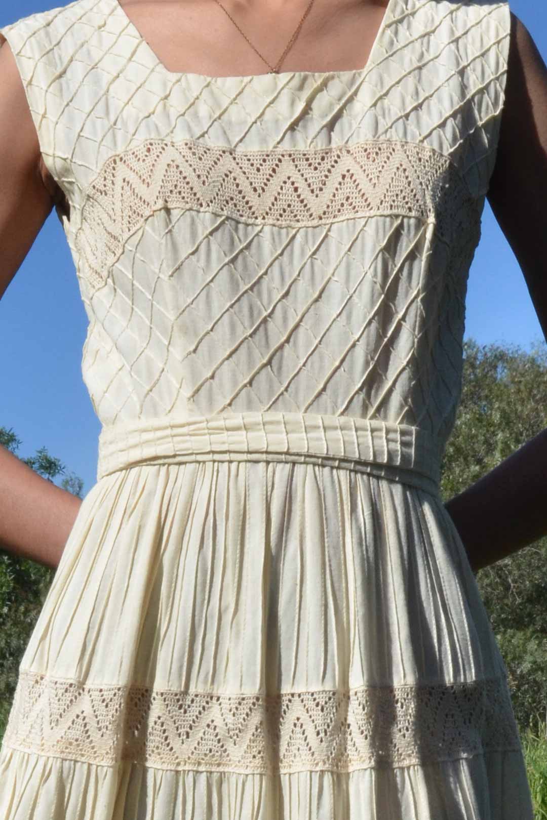 1970s Mexican Cotton Pintuck & Lace Dress