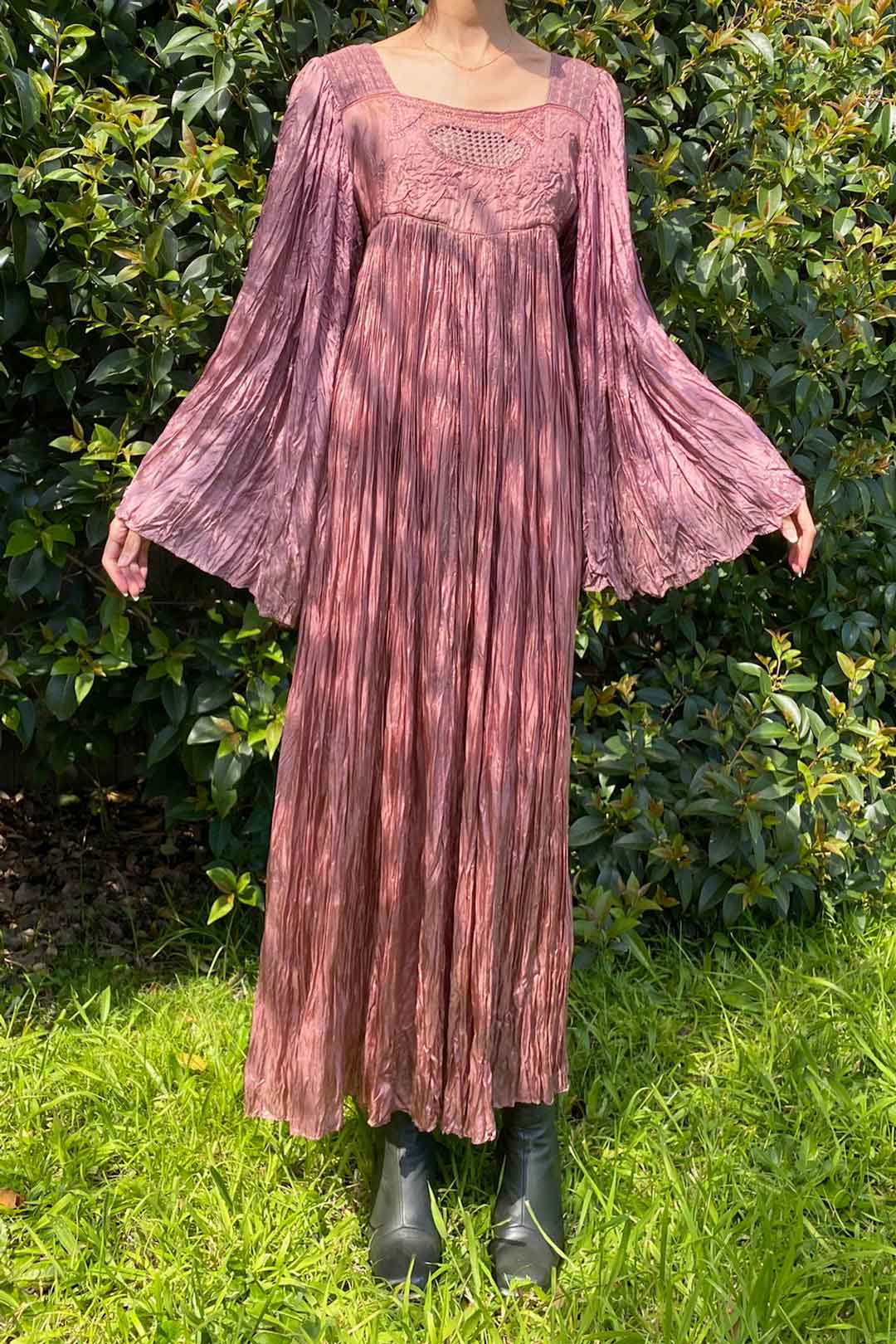 70s Plisse Pleated Kimono Sleeve Kaftan Dress